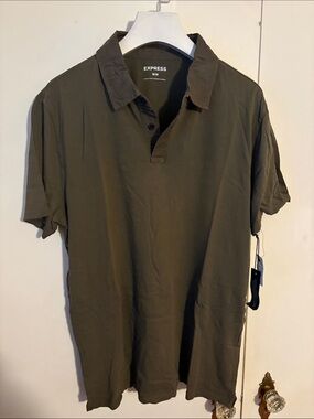 Express Men's Olive Polo in Deep Olive Green
